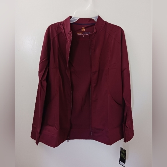 Natural Uniforms Modern Fit Burgundy Scrub Jacket Size Small - Picture 2 of 9